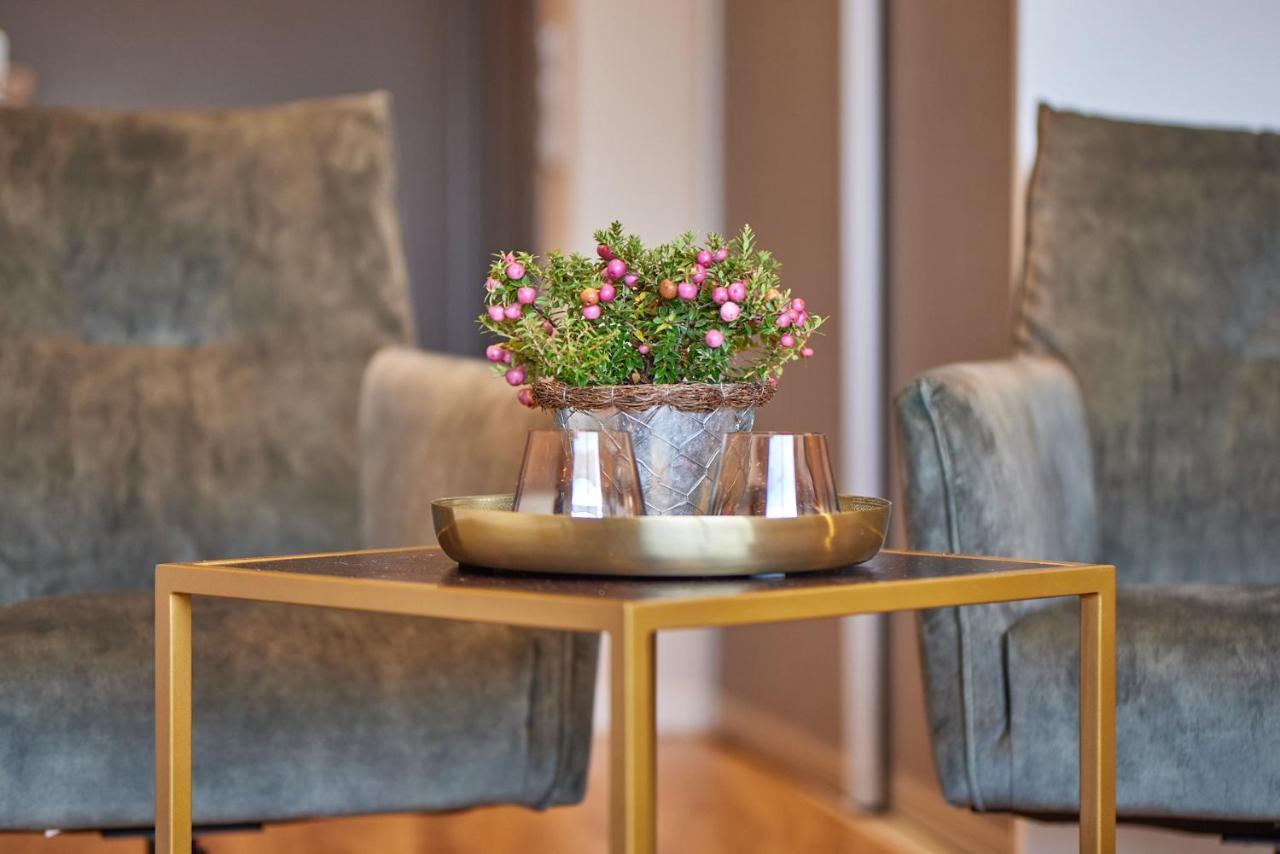 Luxus Apartments Mosel-Zeit Neu 2023 Zell an der Mosel Luaran gambar