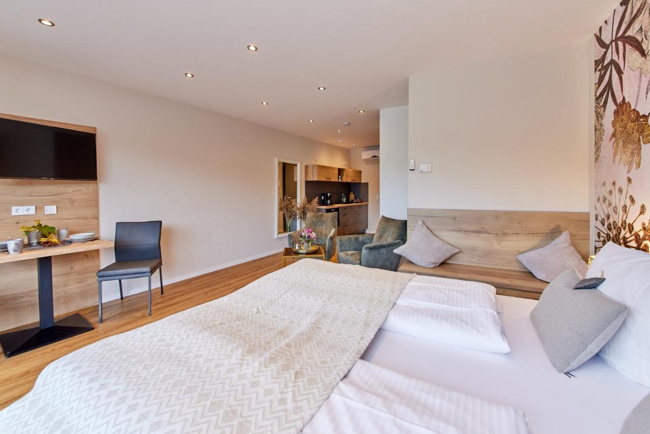 Luxus Apartments Mosel-Zeit Neu 2023 Zell an der Mosel Luaran gambar