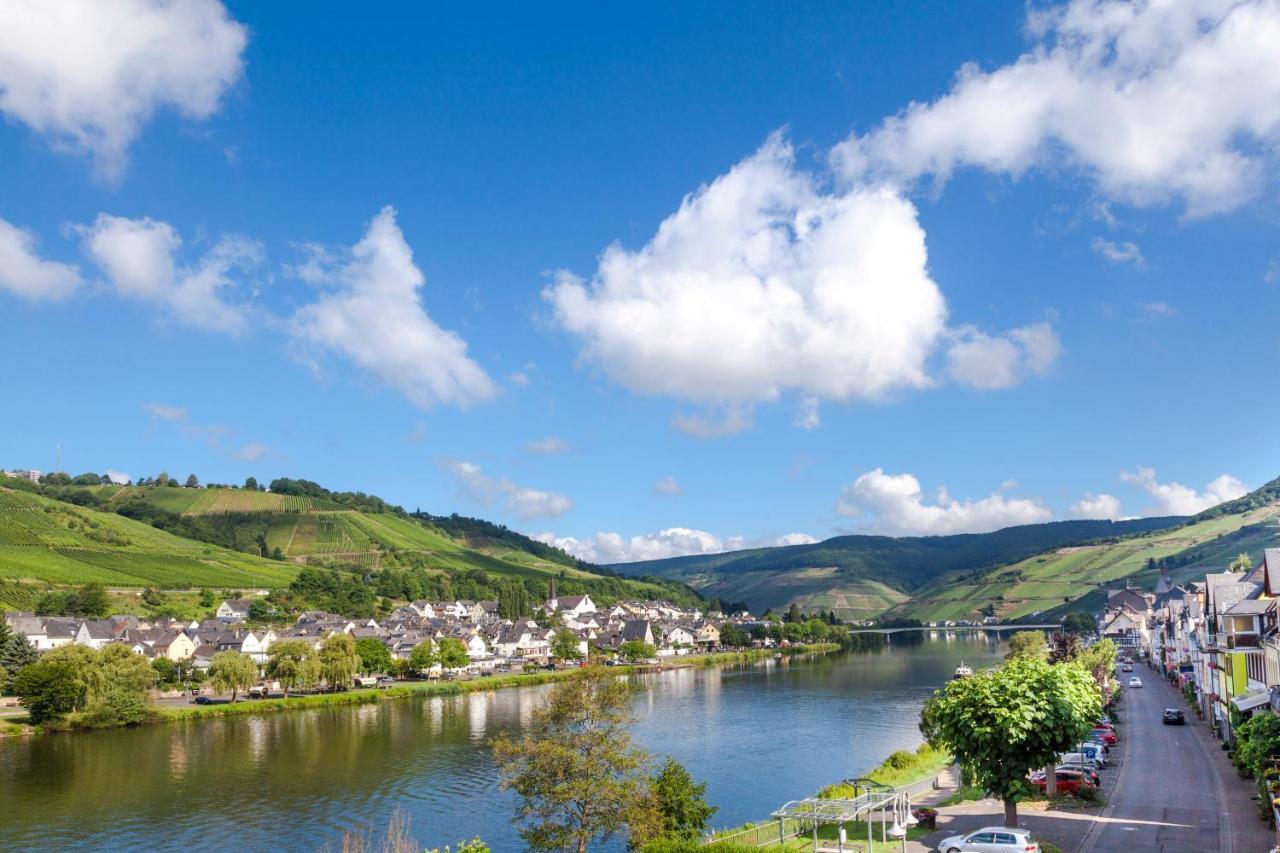 Luxus Apartments Mosel-Zeit Neu 2023 Zell an der Mosel Luaran gambar